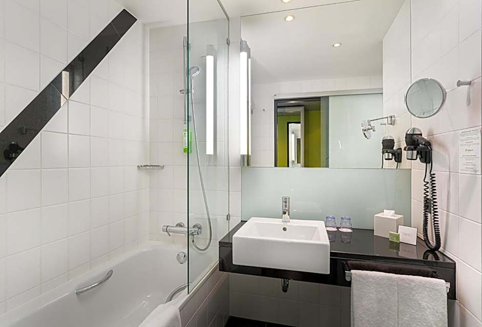 Holiday Inn Bern Westside By IHG