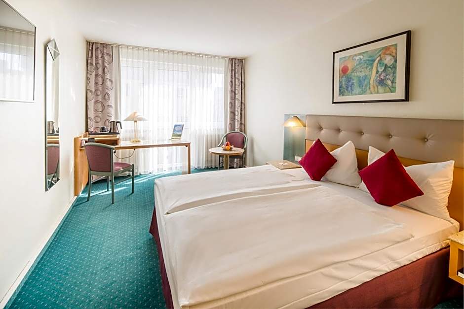 PLAZA Hotel Blankenburg Ditzingen, Sure Hotel Collection