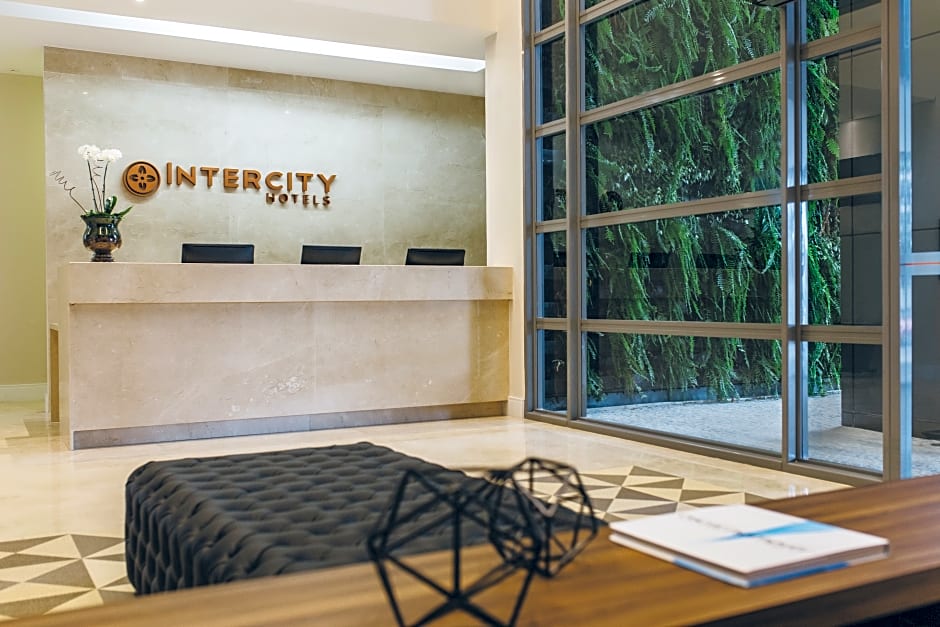 Intercity Curitiba Centro Civico