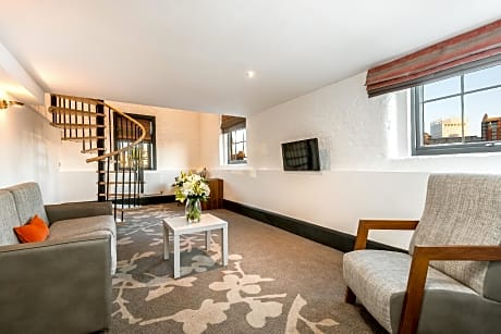 Executive Double Suite