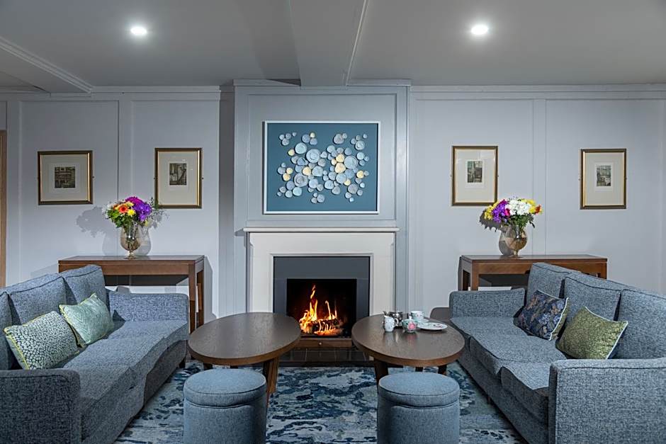 Connemara Coast Hotel