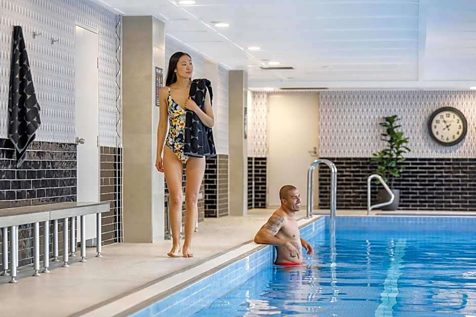 Meriton Suites Chatswood