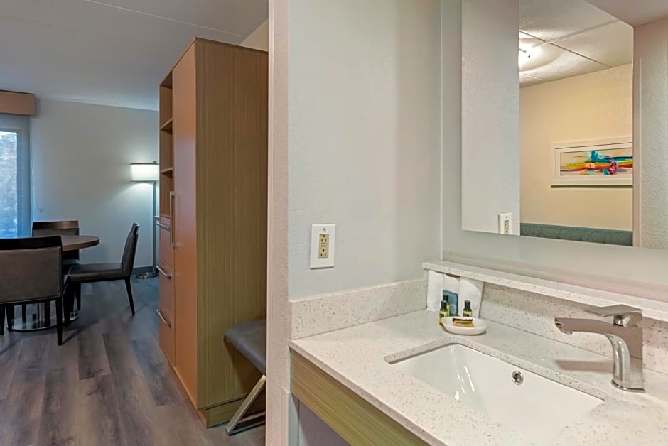 Best Western PLUS Executive Hotel Richmond