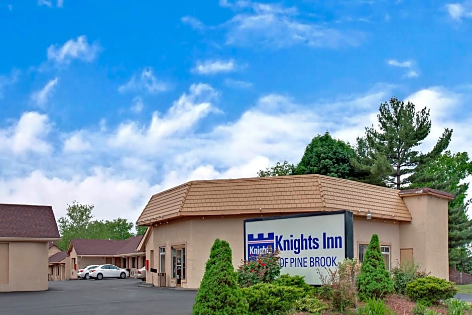 Knights Inn Pine Brook
