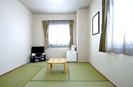 Japanese-Style Room with Private Bathroom - Non-Smoking