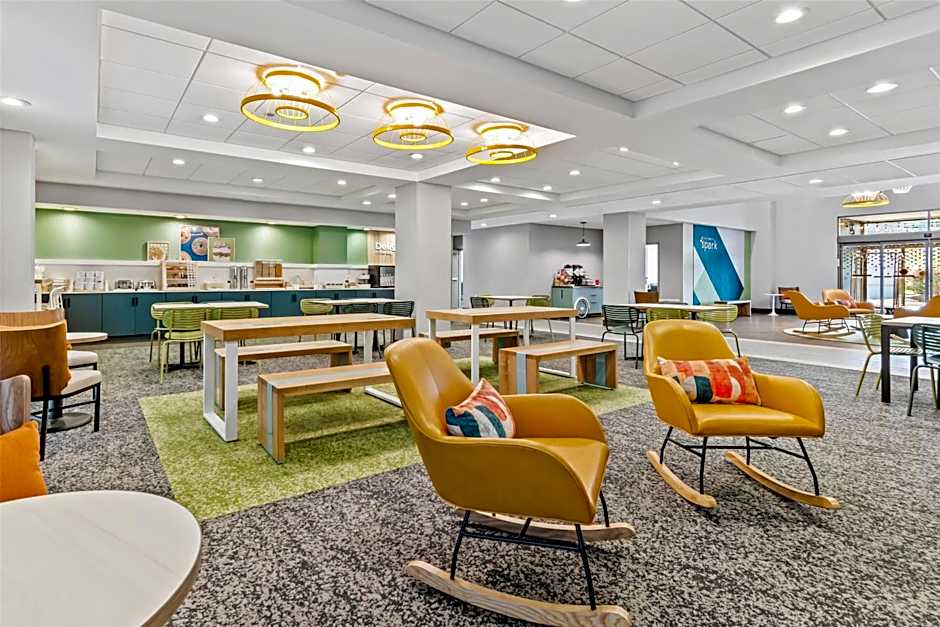 Spark by Hilton Mechanicsburg