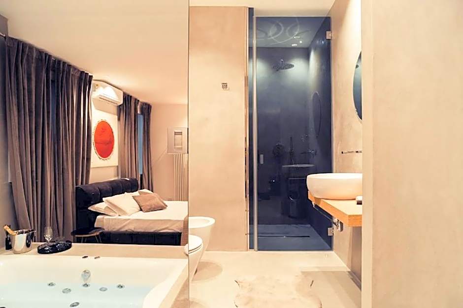 Maximum hub suite&spa