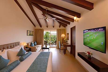 Imperial King Room with Shower and Balcony -  20% Discount on F&B, SPA & Laundry - Early check in and late checkout of 2 hours - subject to availability - Happy Hour on House Brands BUY 2 GET 1 FREE from 4 PM to 7 PM