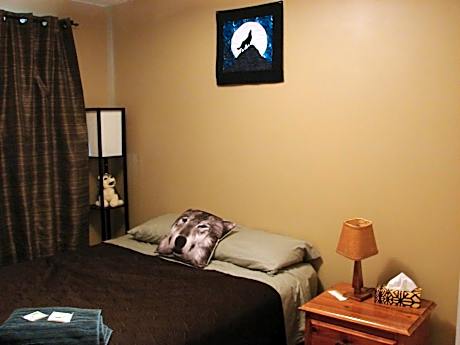 Queen Room with Shared Bathroom