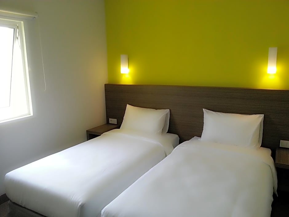 Izi Hotel