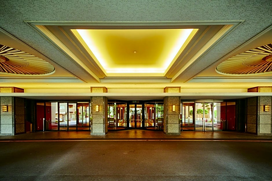 Urawa Royal Pines Hotel