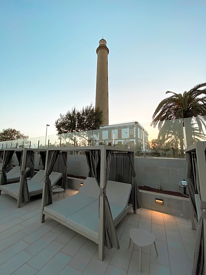 Hotel Faro, a Lopesan Collection Hotel