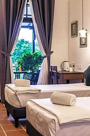 Pool Terrace Room with 2 Twin Beds