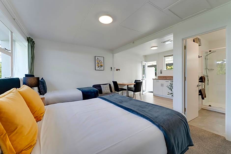 Archway Motels & Chalets