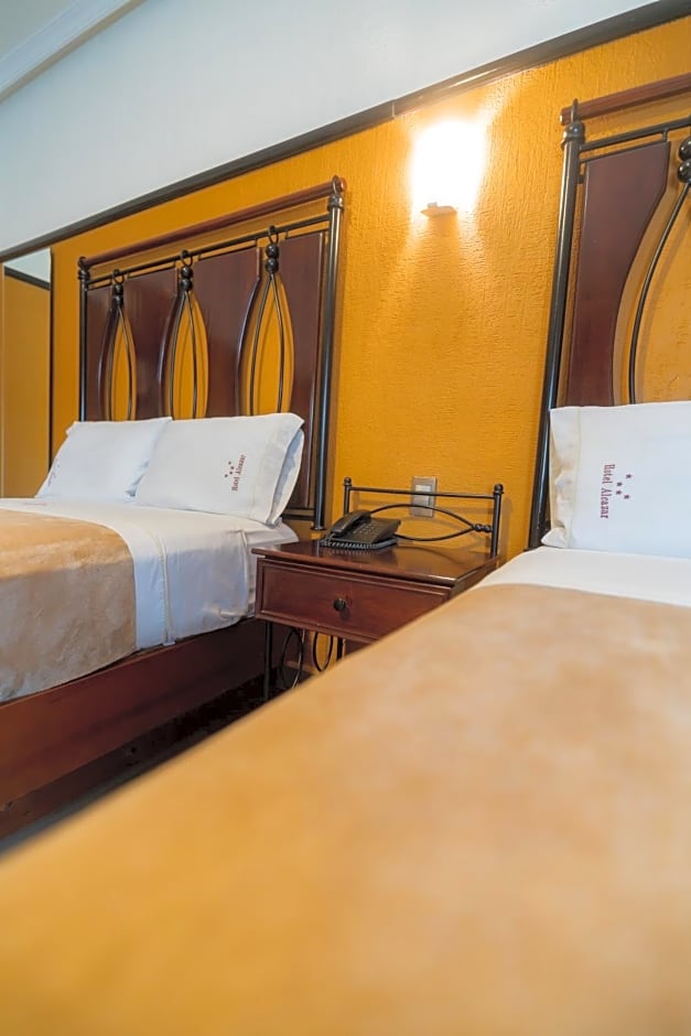 Hotel Alcazar