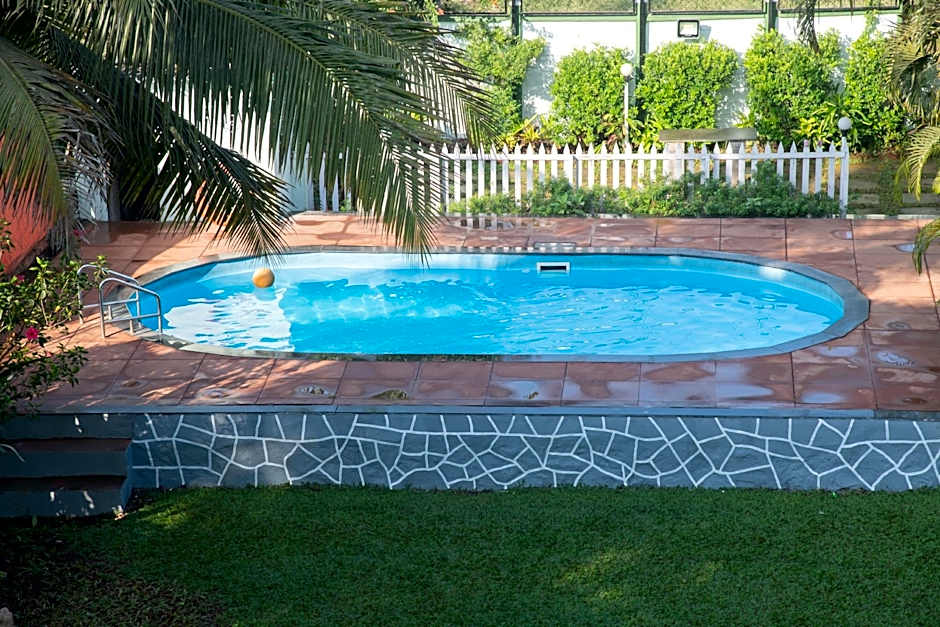 Ghanvatkar Bunglow Resort – Alibag, KY