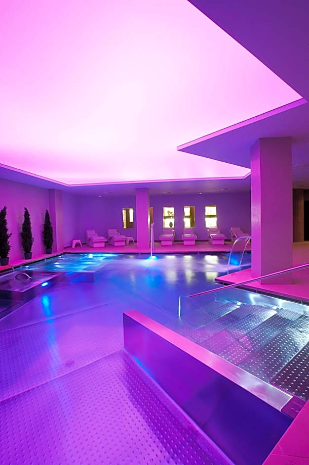 Grand Plaza Hotel & Wellness