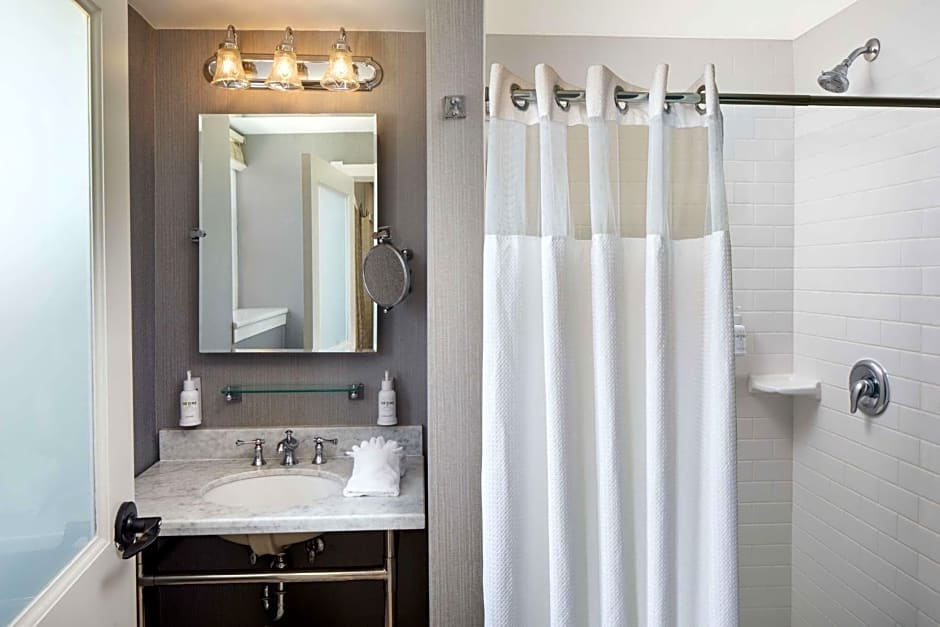The Elms Hotel & Spa, a Destination by Hyatt Hotel
