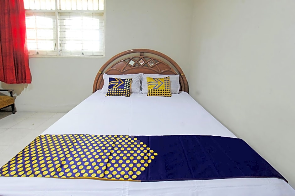 SPOT ON 92973 Madani Syariah Guesthouse