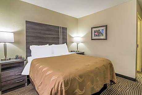 Quality Inn & Suites North Lima - Boardman