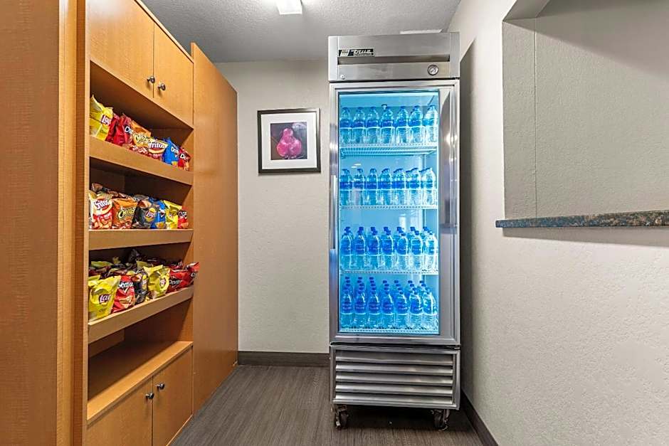 Quality Inn & Suites Denver International Airport