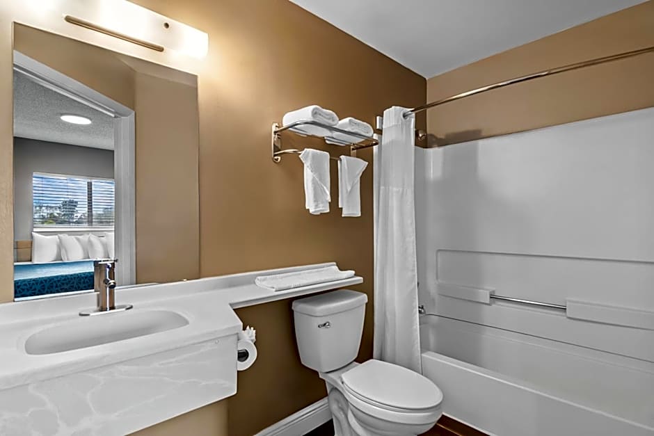 Suburban Studios Stuart near Federal Hwy 1