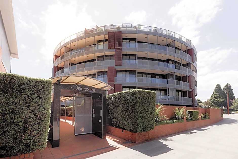 Inner-city 2 bedroom apartment - perfectly located