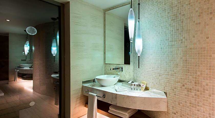 Acanthus Cennet Barut Collection - Ultra All Inclusive