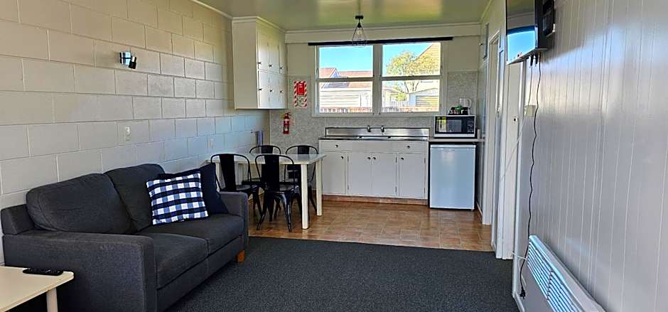 Endeavour Lodge Motel