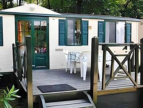 Weekend Glamping Resort