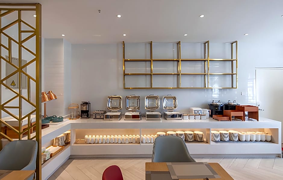 Borrman Hotel Mianyang Fucheng District High-speed Railway Station