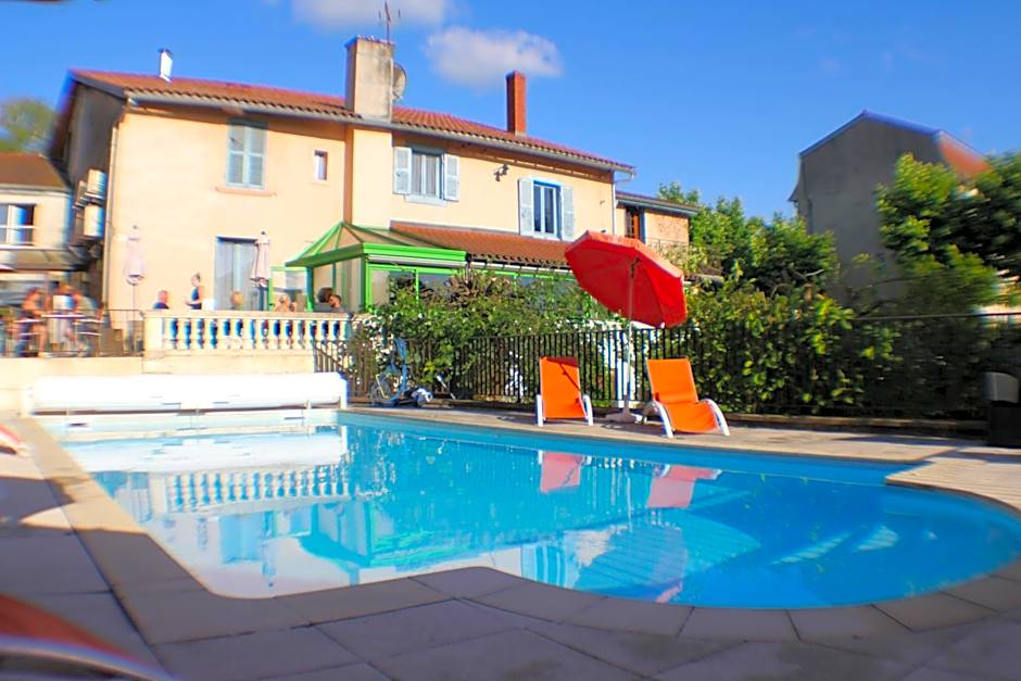 Logis Hôtel Restaurant Vuillot