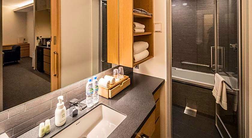 Tomoya Residence Hotel Kyoto Nijo Takakura