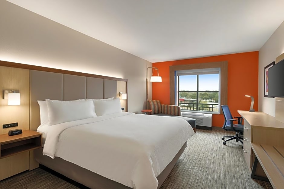 Holiday Inn Express Hotel & Suites Mount Pleasant - Charleston By IHG