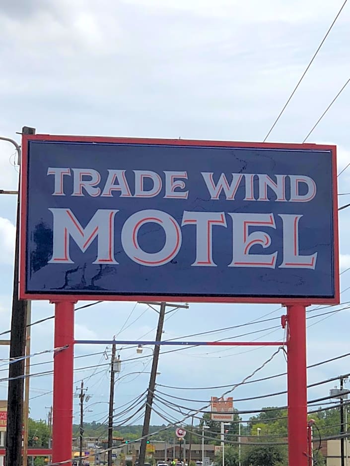 Trade Wind Motel