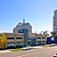 Inn at 50 - Long Beach Convention Center