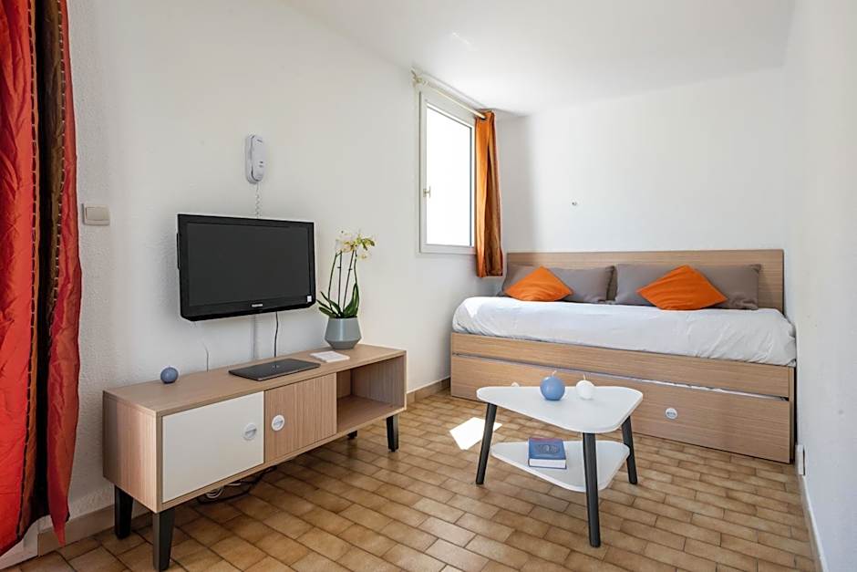 Comfort Aparthotel Mandelieu la Napoule Village