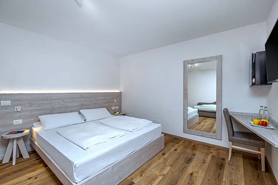 Hotel Londra Slow Living Molveno