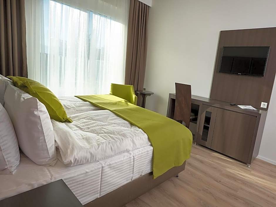 Boutique Hotel Bellevue Rheinfelden / Basel