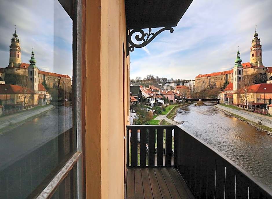 Photo 1 of 5 of Comfort 1 Double Bed or 2 Beds, River View
