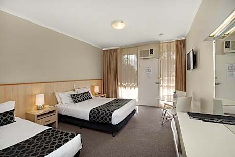 Economy Twin Room