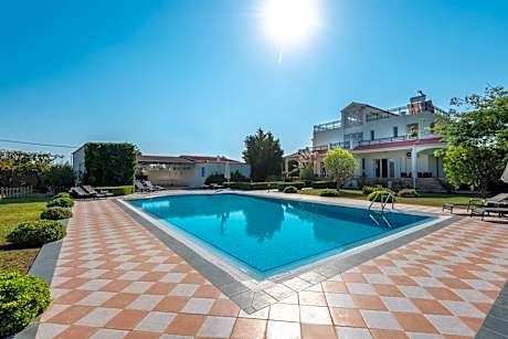 Royal Classico Villa