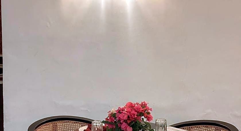 Hotel Mahendra Prakash