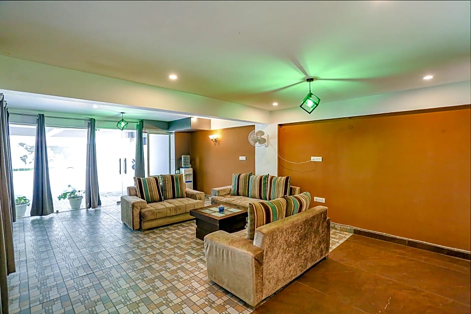 Skylight Inn by FabHotel – Gurgaon, NY