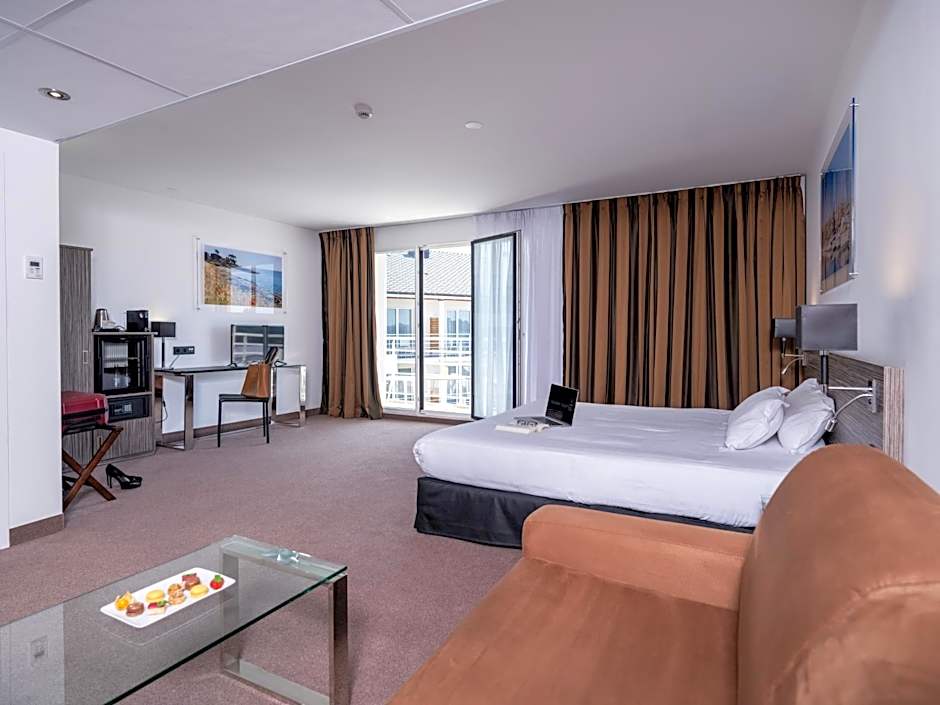 Golden Tulip La Baule