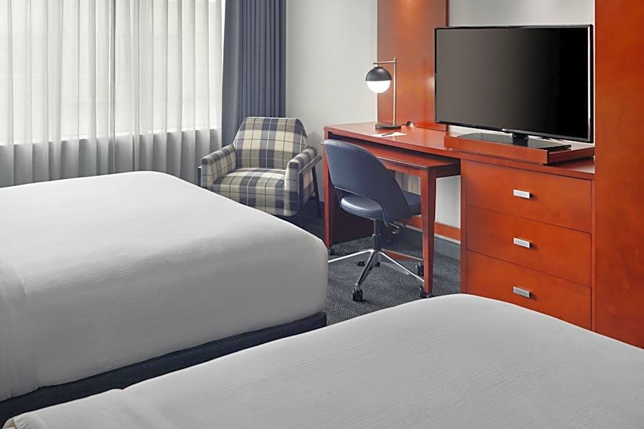 Courtyard by Marriott Washington, DC/Foggy Bottom