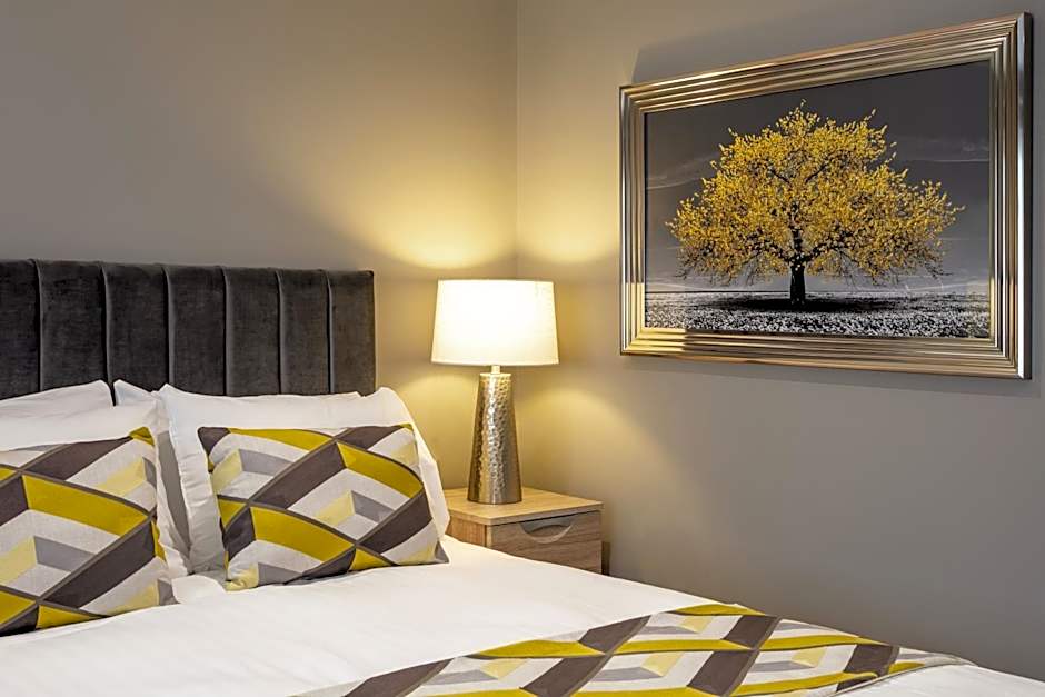 Roydon Marina Village Hotel
