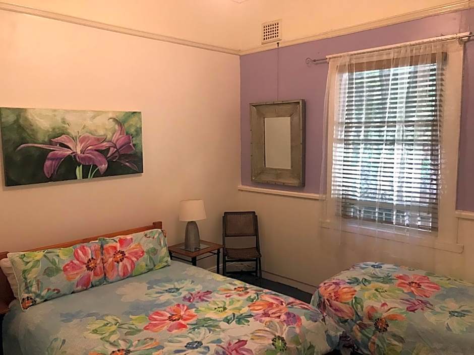 Flying Fox Backpackers