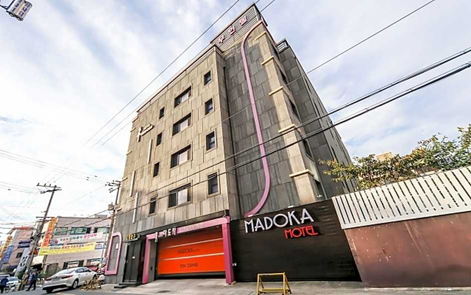 Madoka Motel