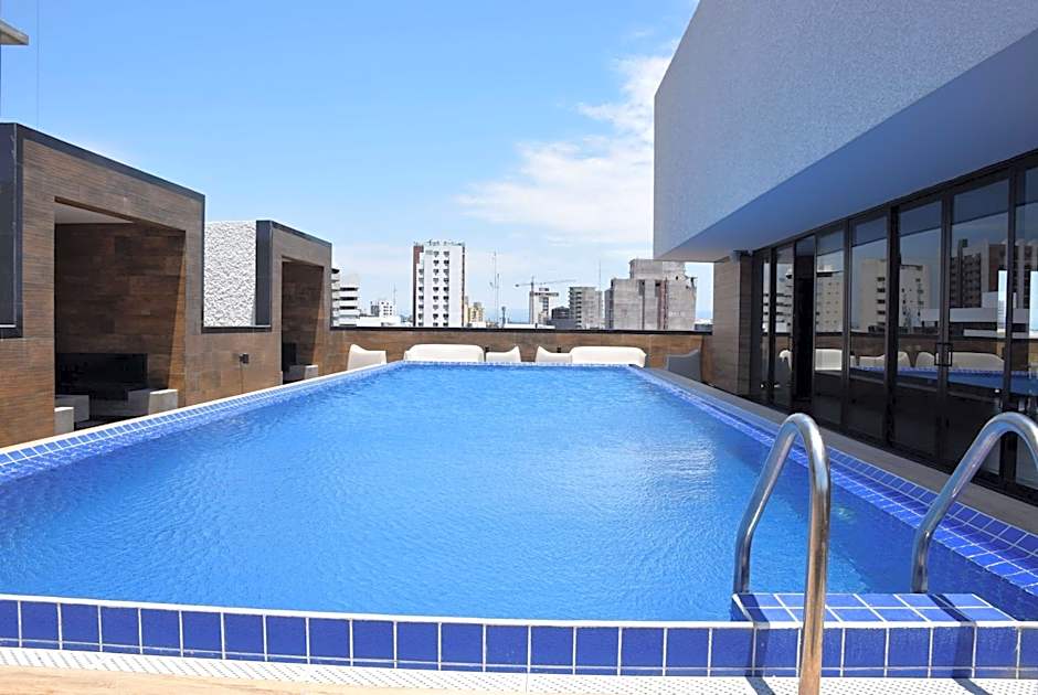 TRYP by Wyndham Santa Cruz